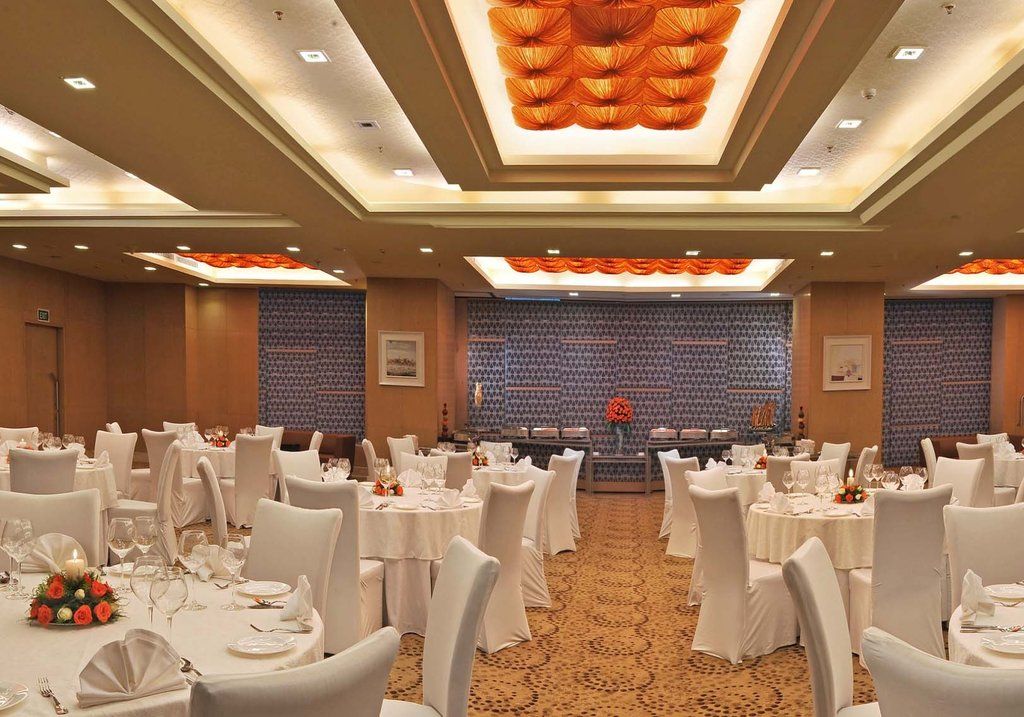 Radisson Gurugram Sohna Road City Center Gurgaon Ngoại thất bức ảnh